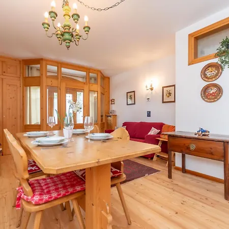 Apartamento Woodstone Falcade