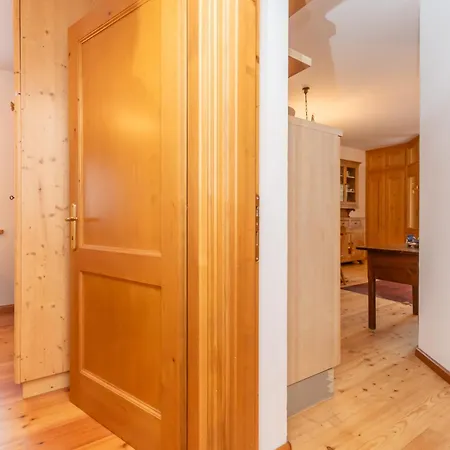 Woodstone Apartamento *